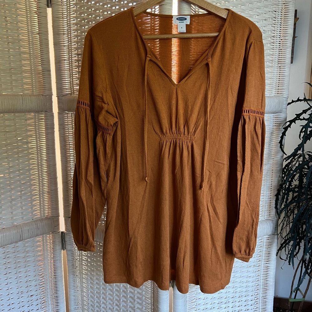 Old Navy Maternity mustard yellow top, crochet detail on sleeve, very soft.